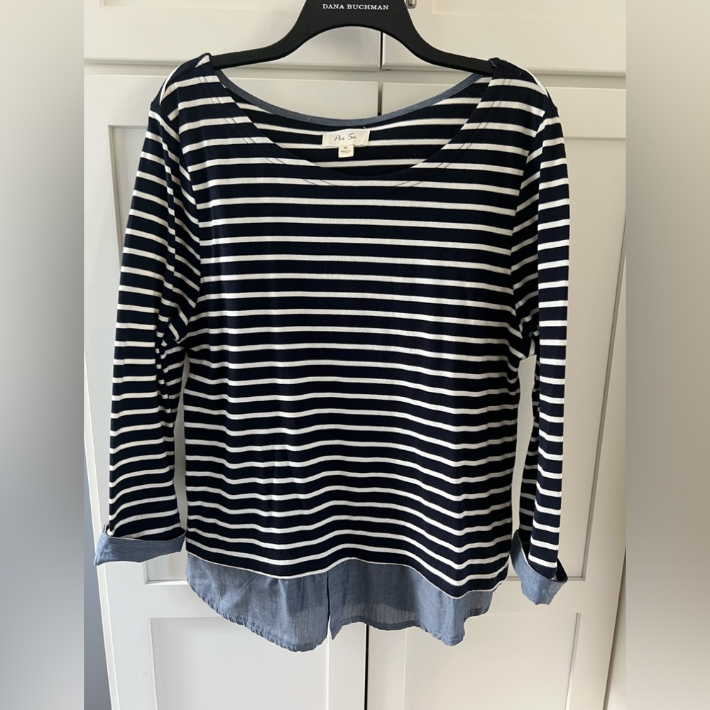Navy Striped Scoop neck top by Per Se XL